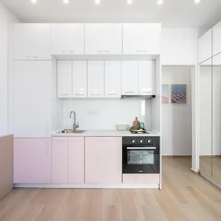 Royal Next Oldtown Apartment Bucharest